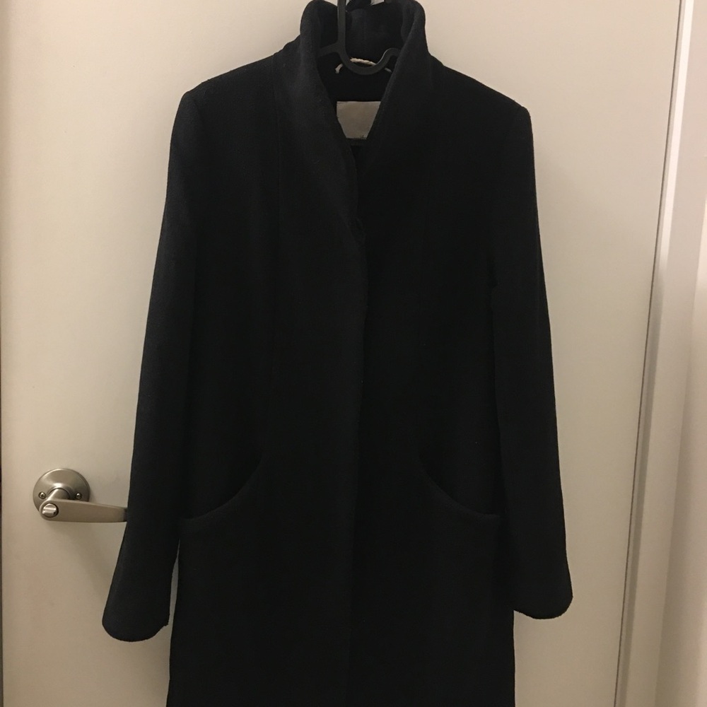 Beautiful Aritzia Wilfred Cocoon wool cashmere Coat